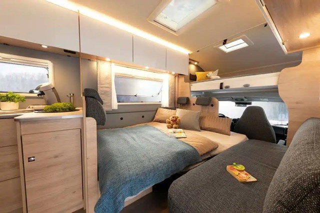 DET XL Family A 7872 2 SG Bettumbau Floyd 240207 47 R