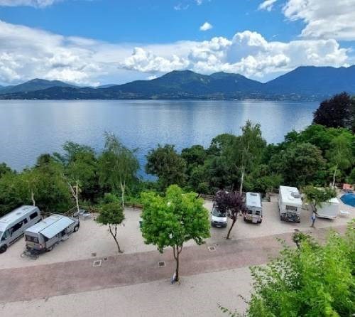 Area di Sosta Camper Oggebbio (VB): l’approdo panoramico sul lago Maggiore