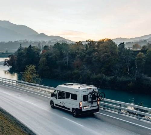 SUNLIGHT Cliff Adventure 602: Compagno Perfetto per l’Avventura