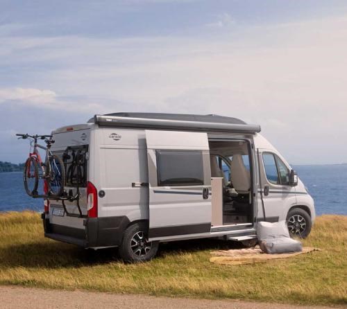 Carado presenta il nuovo camper van da 6 metri con letti singoli