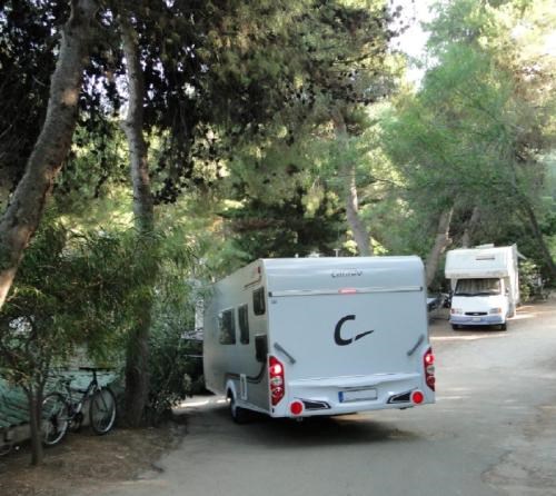 Aperto il Bando Ministeriale da 33 Milioni di Euro per la Creazione e Riqualificazione di Aree Sosta Camper nei Comuni Italiani